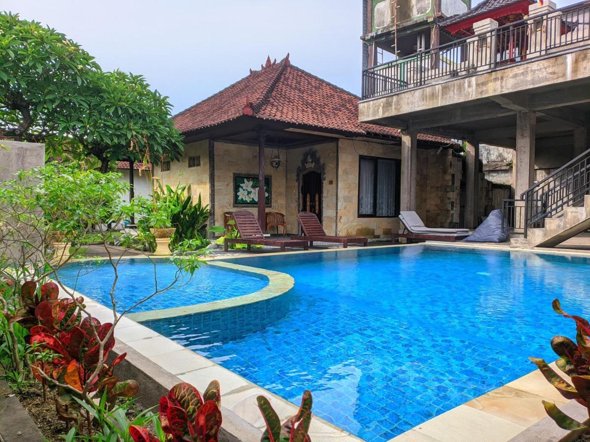 Taman Sari Cottages Кута Екстер'єр фото