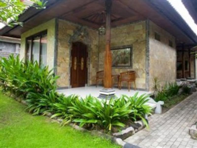 Taman Sari Cottages Кута Екстер'єр фото