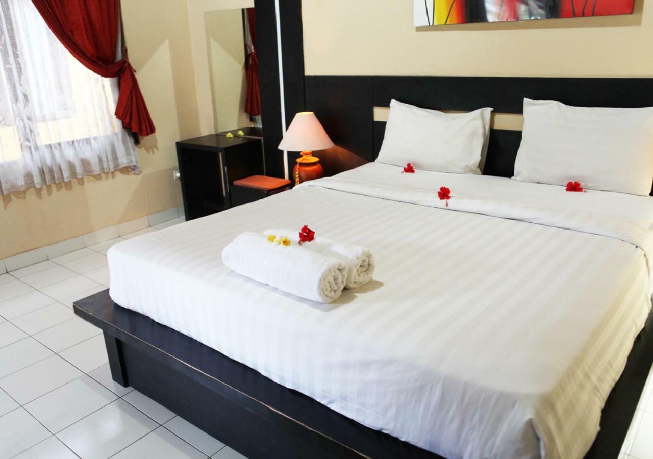 Taman Sari Cottages Кута Екстер'єр фото